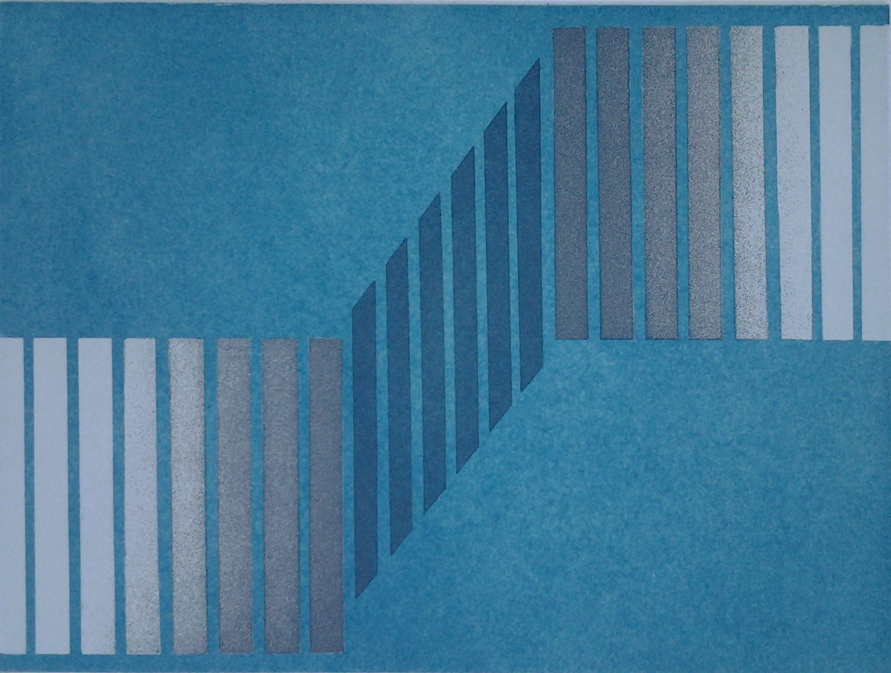 GRAFICA GRIGIA – FONDO AZZURRO